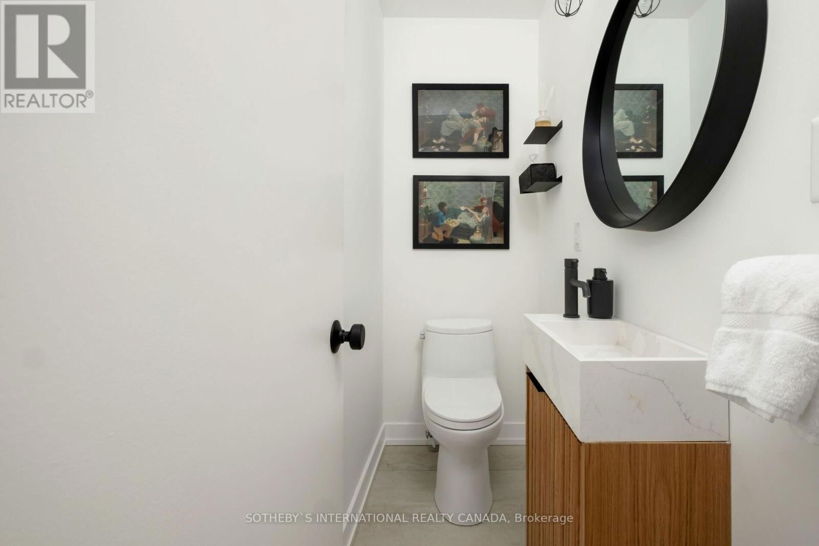 141 GREEN GARDENS BOULEVARD Image 8