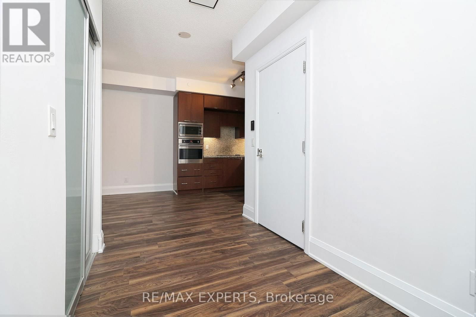 1301 - 120 HARRISON GARDEN BOULEVARD Image 14