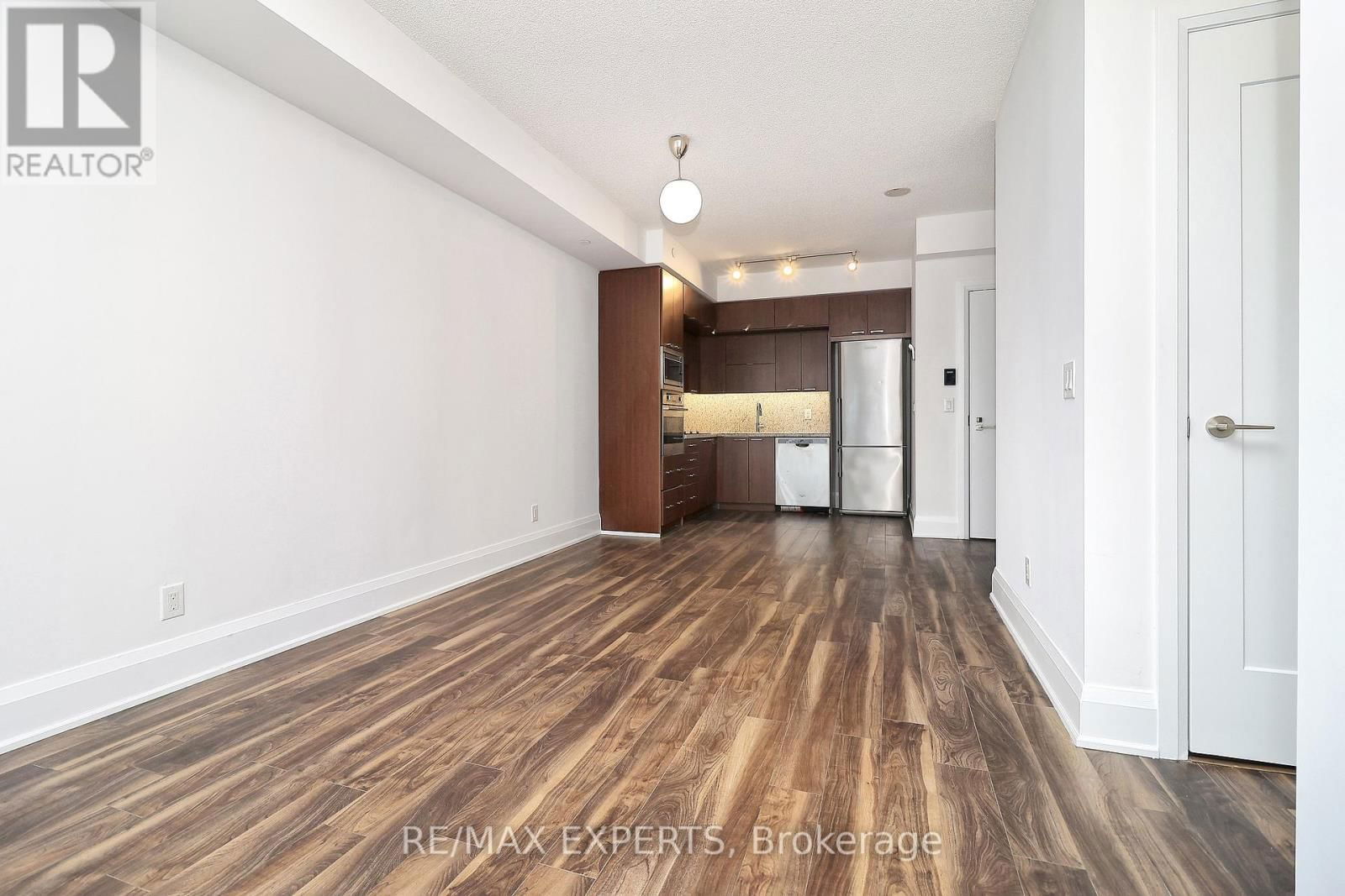 1301 - 120 HARRISON GARDEN BOULEVARD Image 18