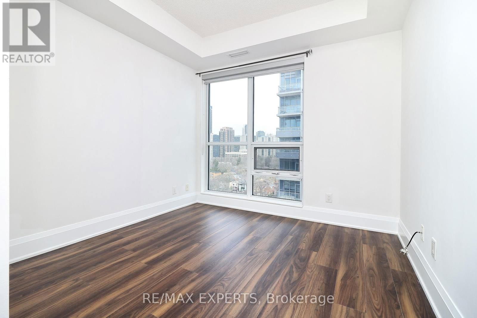 1301 - 120 HARRISON GARDEN BOULEVARD Image 3