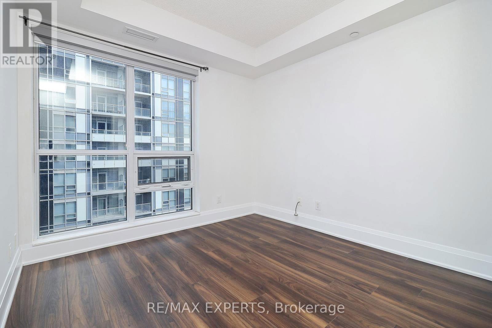 1301 - 120 HARRISON GARDEN BOULEVARD Image 4
