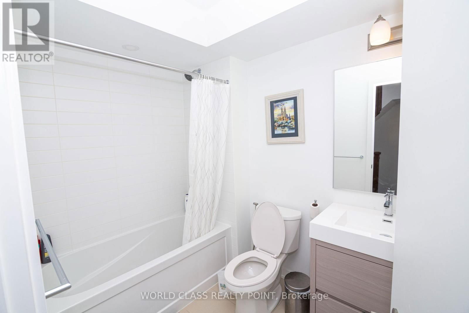 133 GREEN GARDENS BOULEVARD Image 17