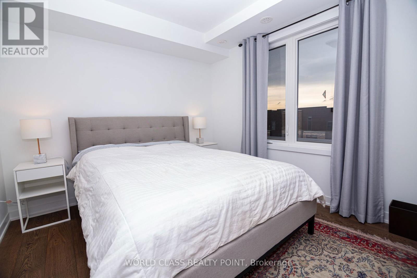 133 GREEN GARDENS BOULEVARD Image 27