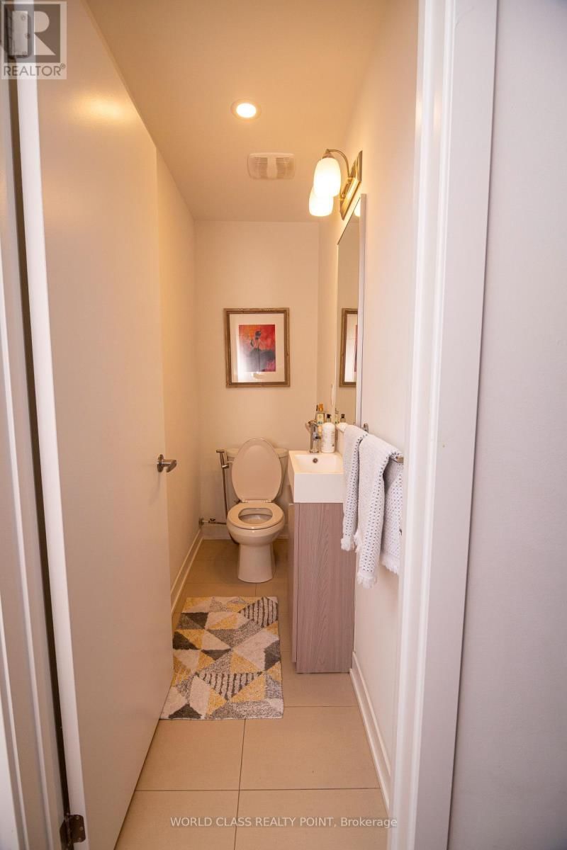 133 GREEN GARDENS BOULEVARD Image 4