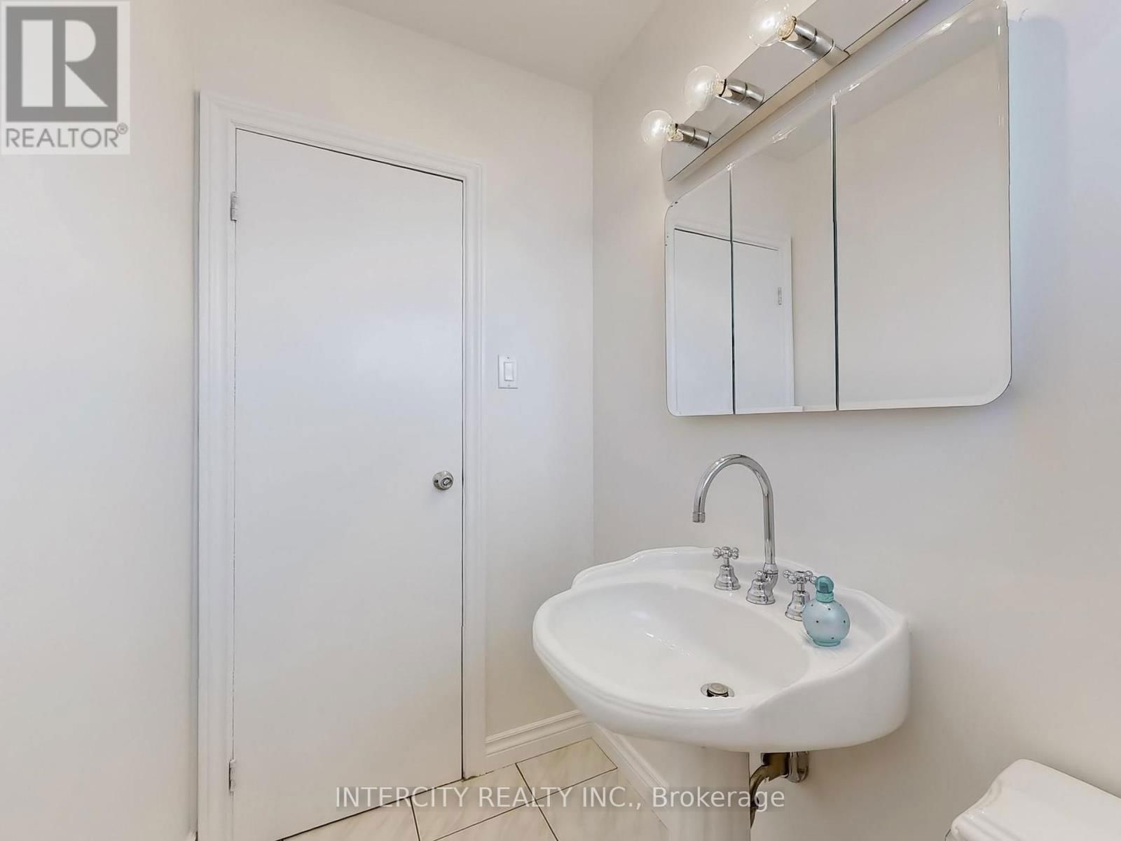 26 DONNALYN DRIVE Image 38