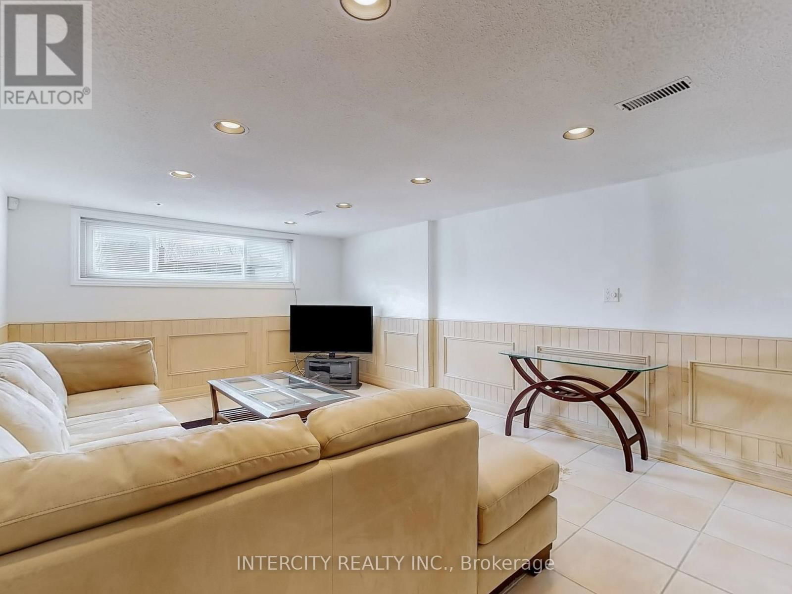 26 DONNALYN DRIVE Image 40