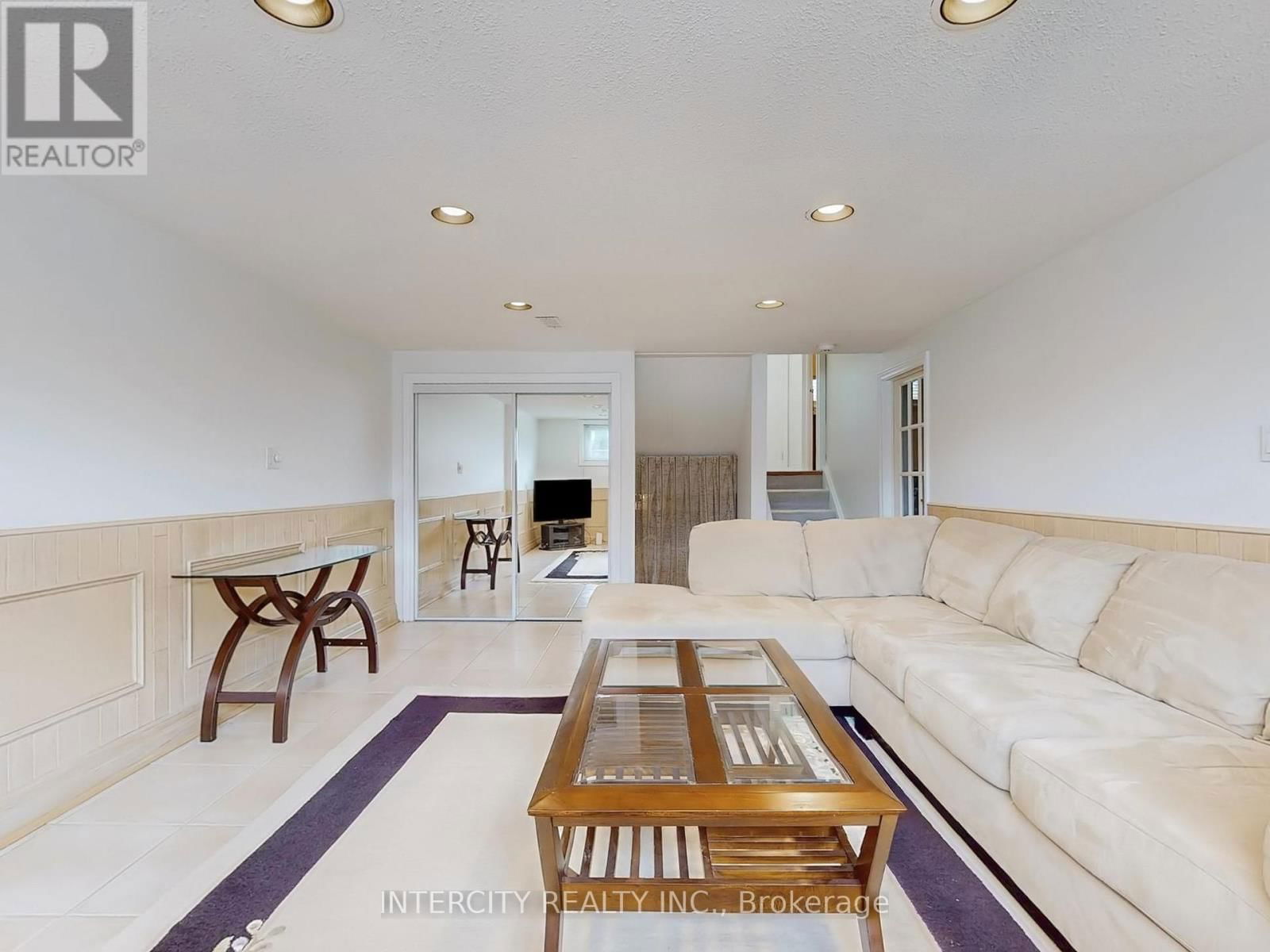 26 DONNALYN DRIVE Image 43