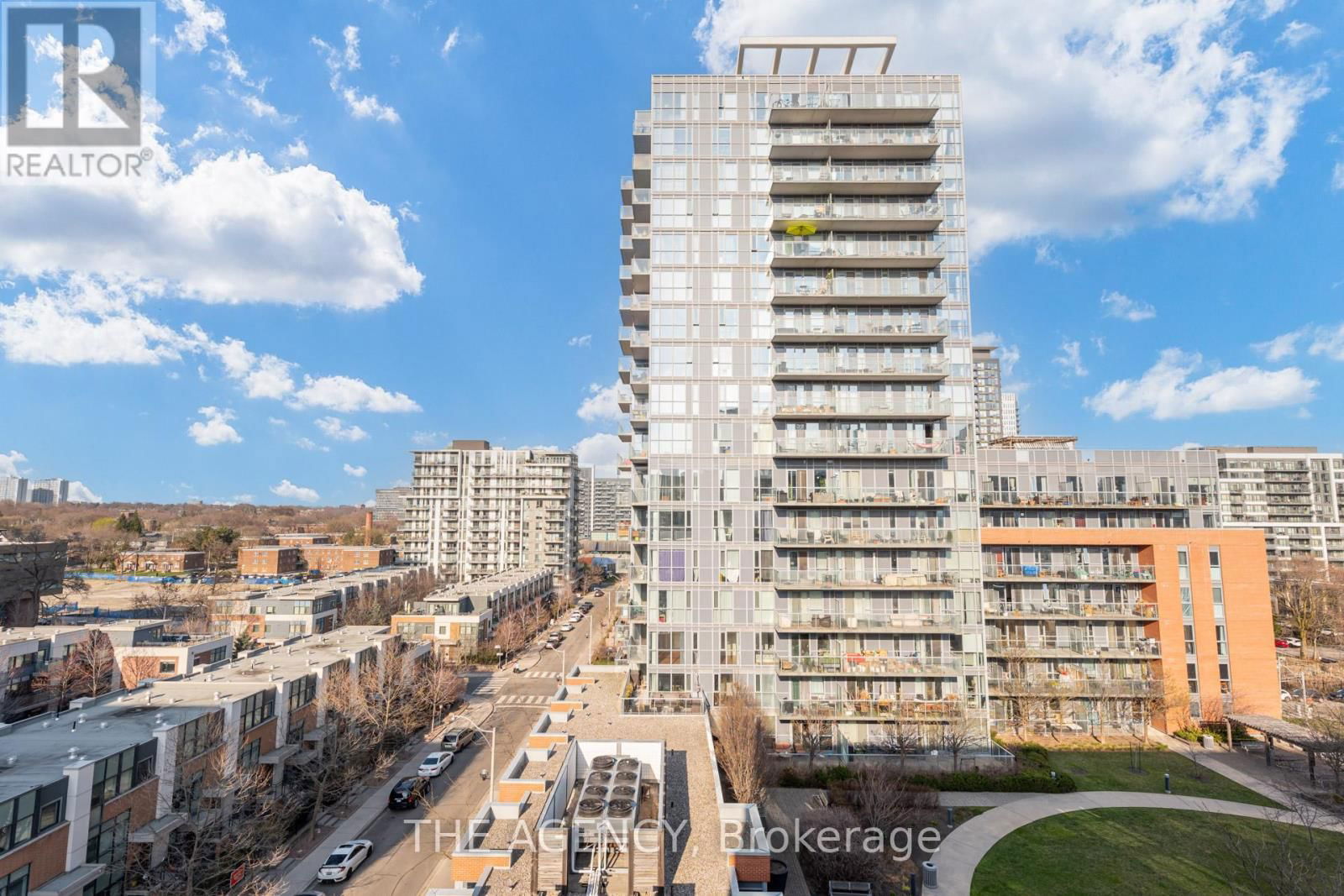 #802 - 1 COLE STREET Image 31