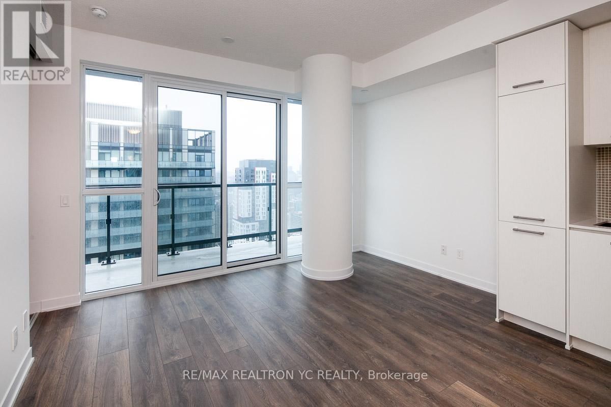 4108 - 87 PETER STREET Image 6