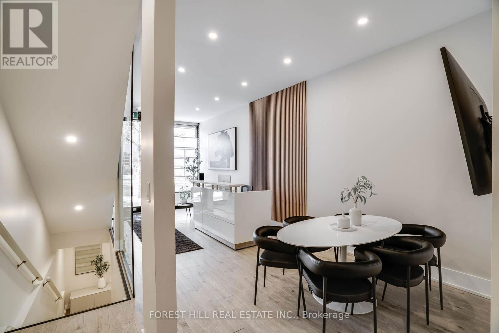 659 ST CLAIR AVENUE WEST Image 3