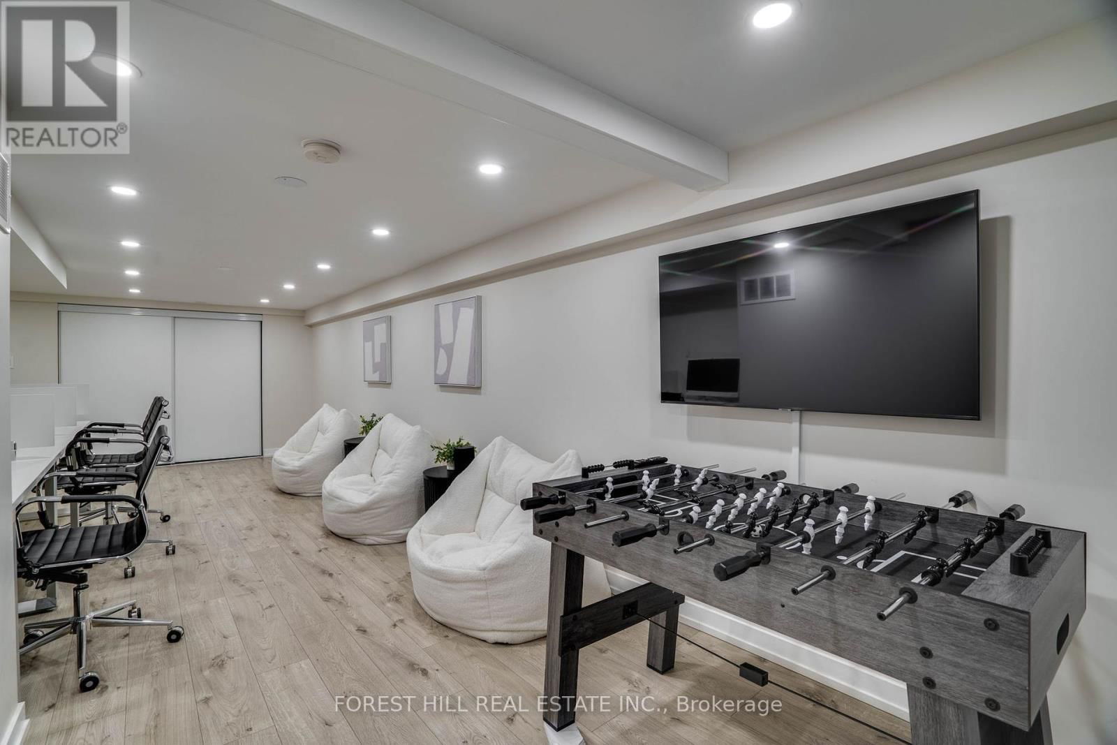 659 ST CLAIR AVENUE WEST Image 32