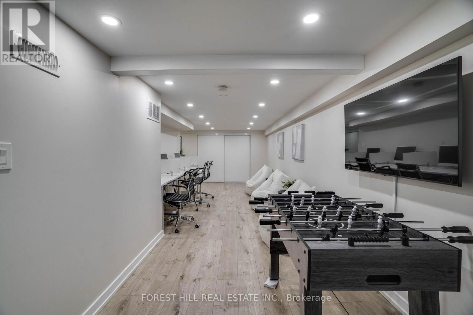 659 ST CLAIR AVENUE WEST Image 33