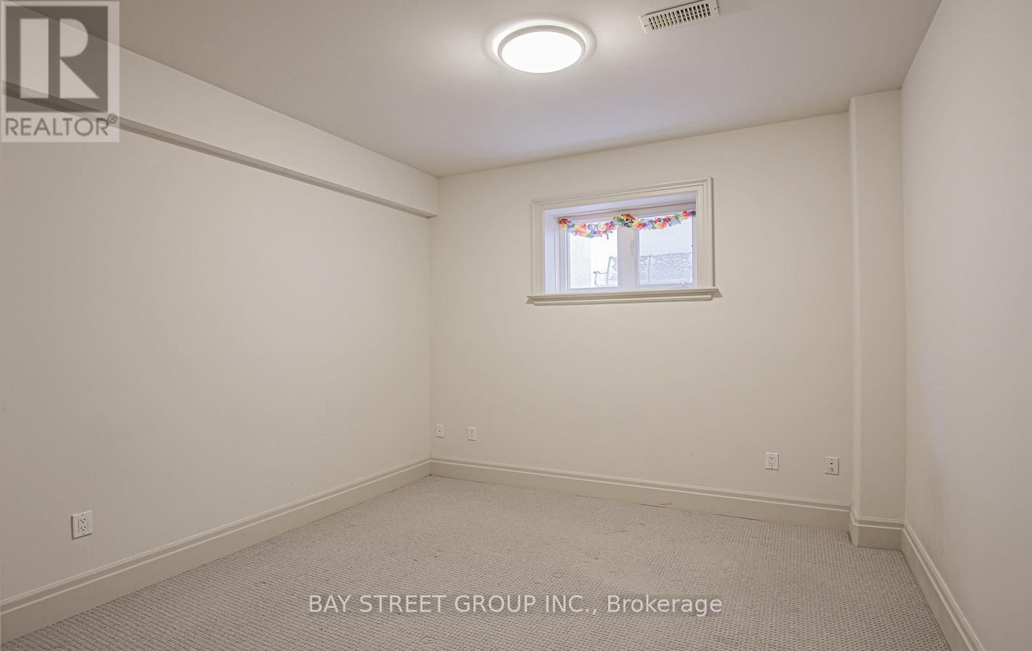 500 DELORAINE AVENUE Image 41