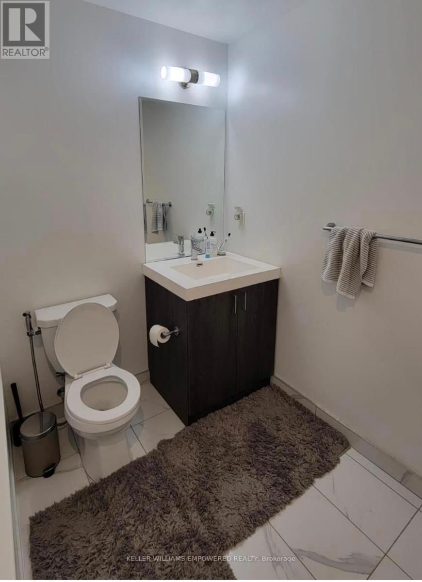 635 - 621 SHEPPARD AVENUE EAST Image 18