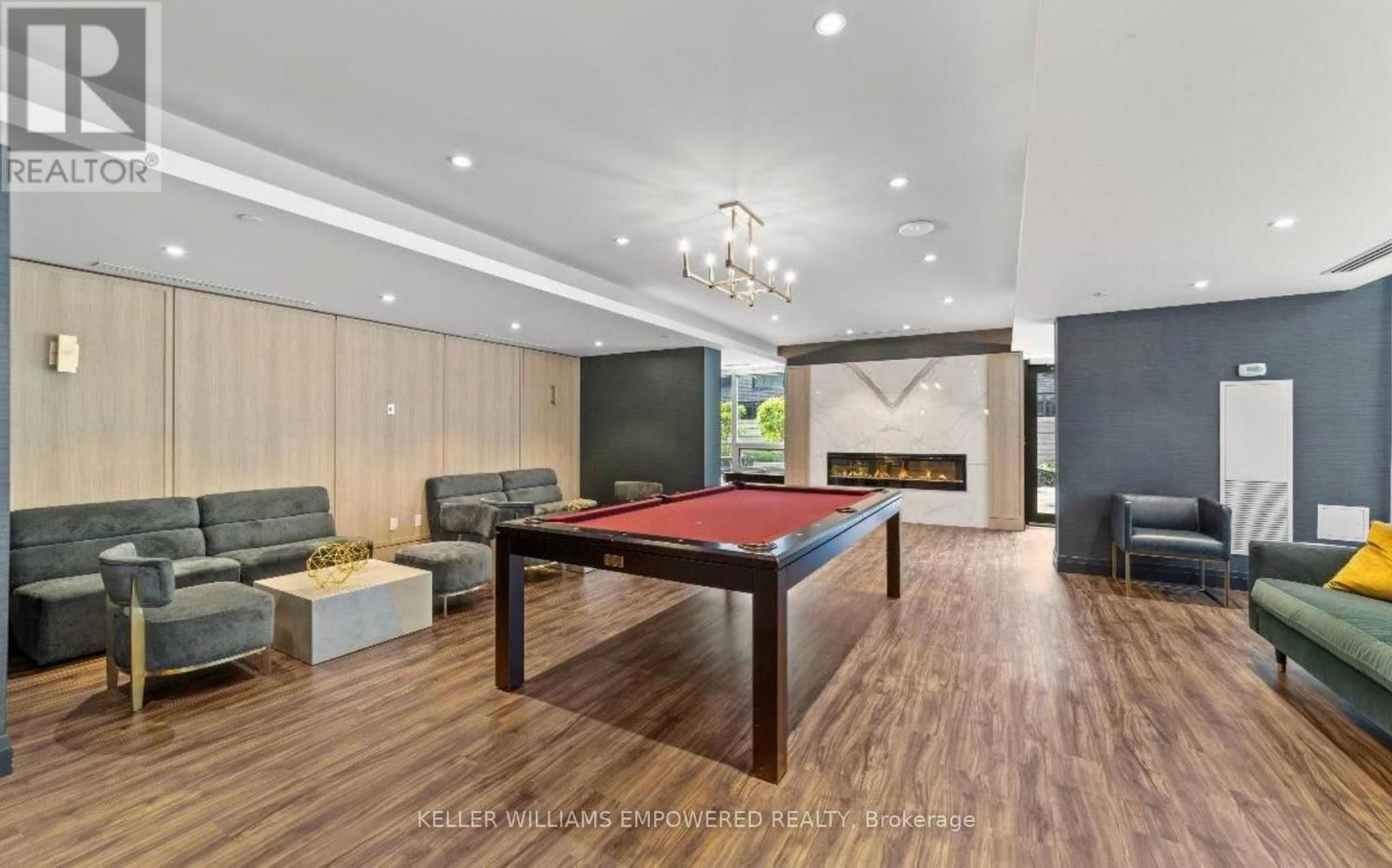 635 - 621 SHEPPARD AVENUE EAST Image 8