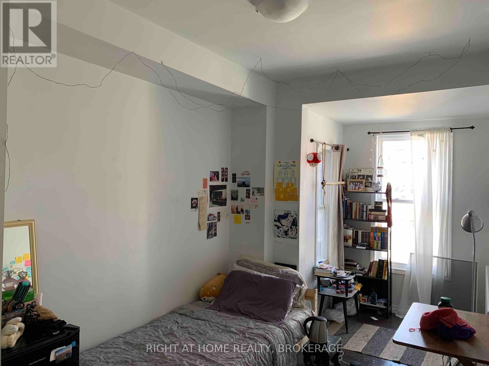 2 - 129 BALDWIN STREET Image 8