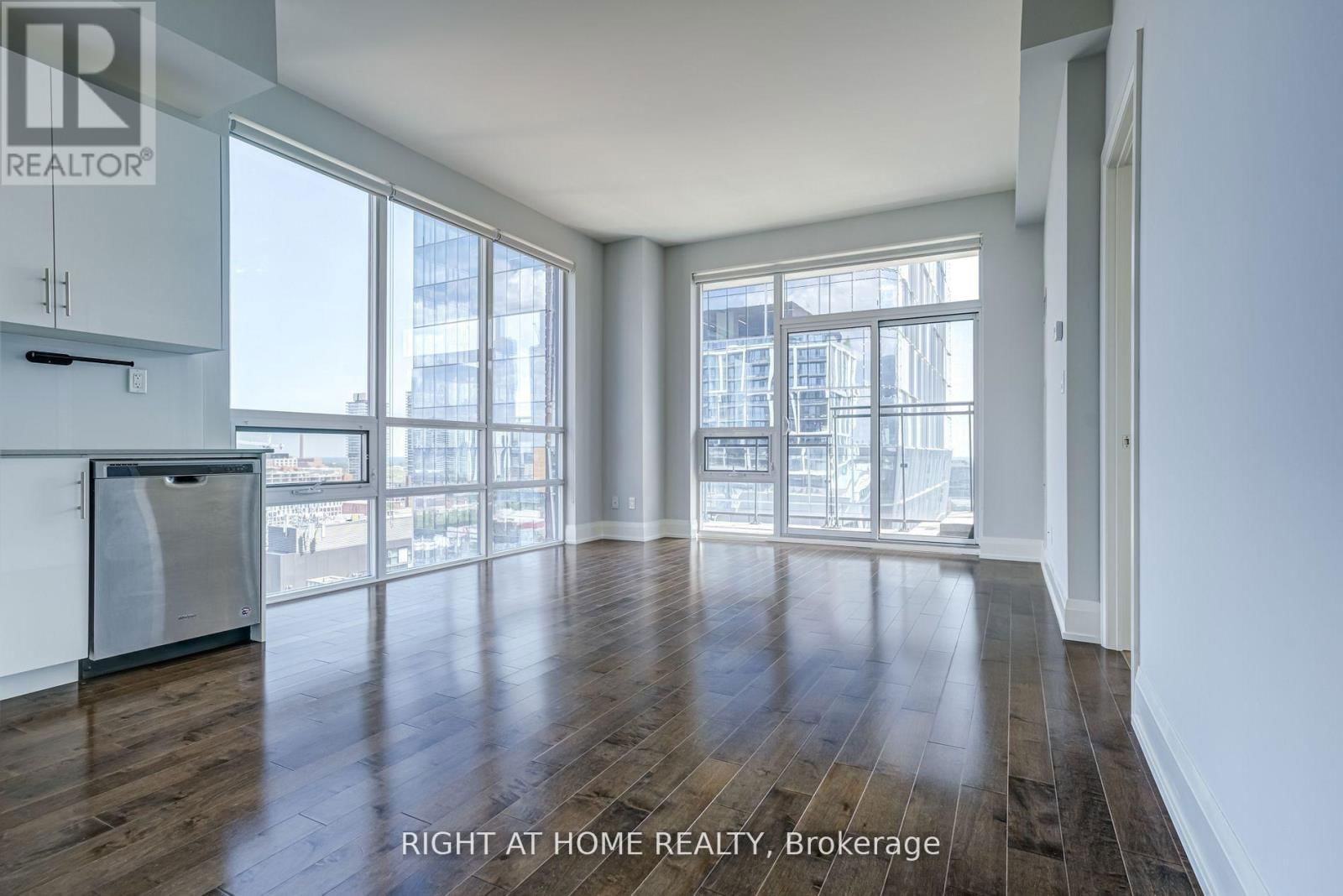 PH120 - 460 ADELAIDE STREET EAST Image 7