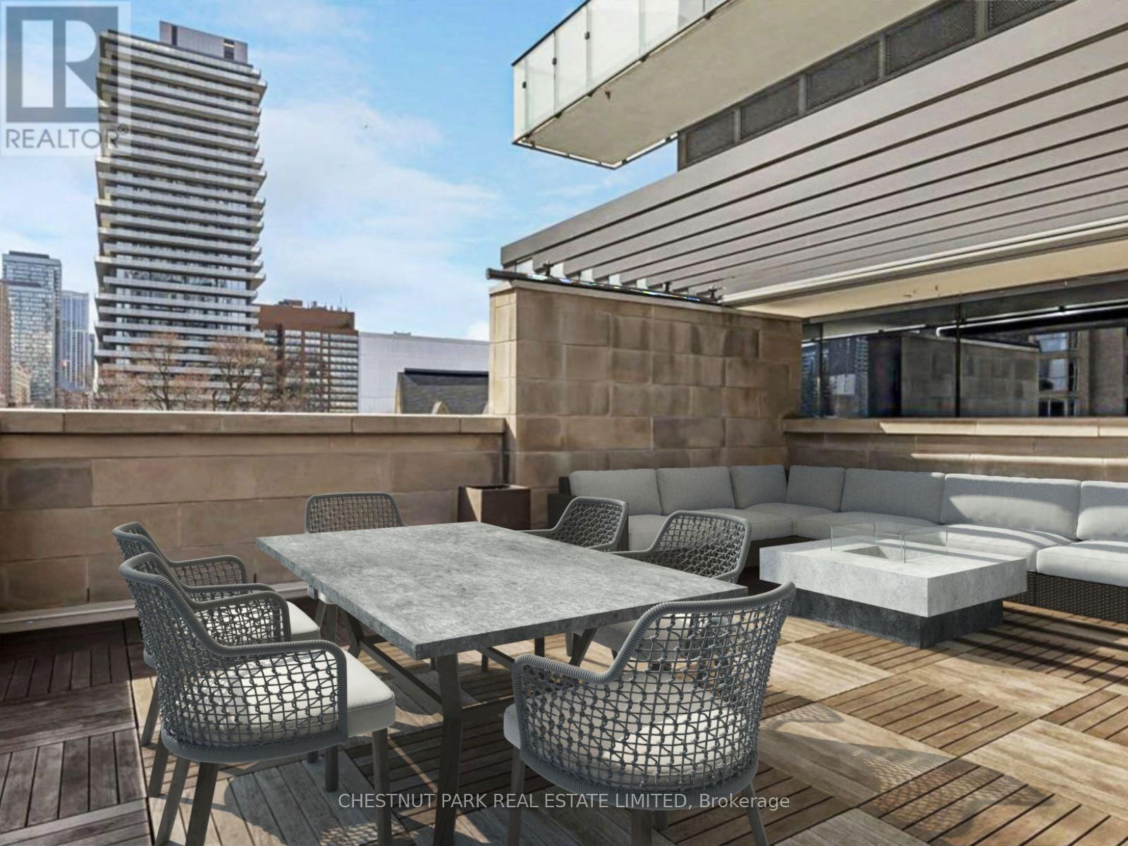 11 - 1074 BAY STREET Image 37