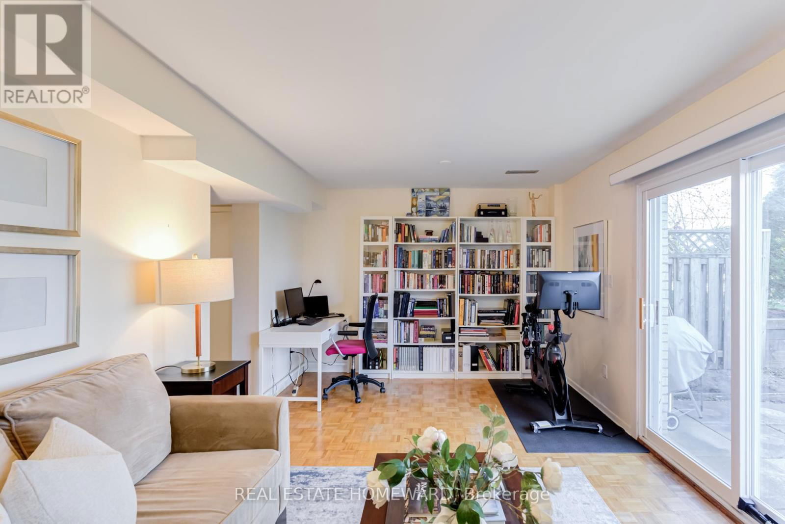 64 STONEDALE PLACEWAY Image 30