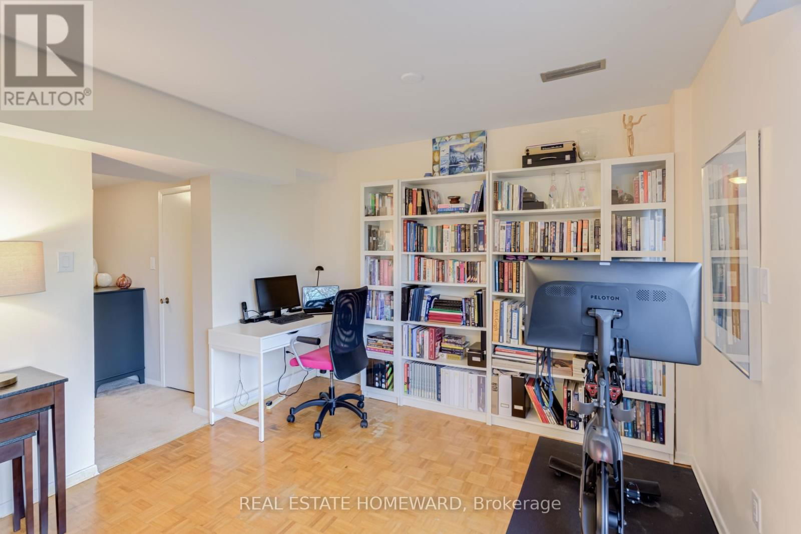 64 STONEDALE PLACEWAY Image 32