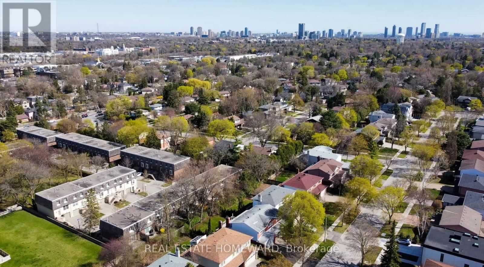 64 STONEDALE PLACEWAY Image 37