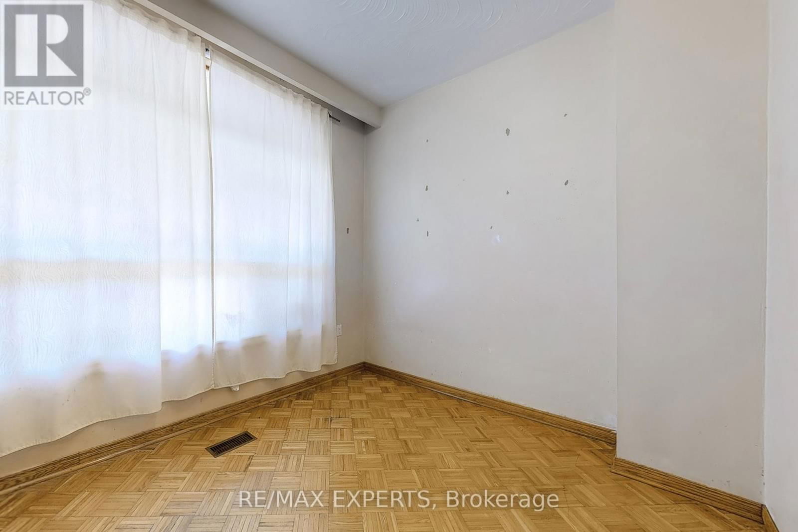 134 BRUNSWICK AVENUE Image 4