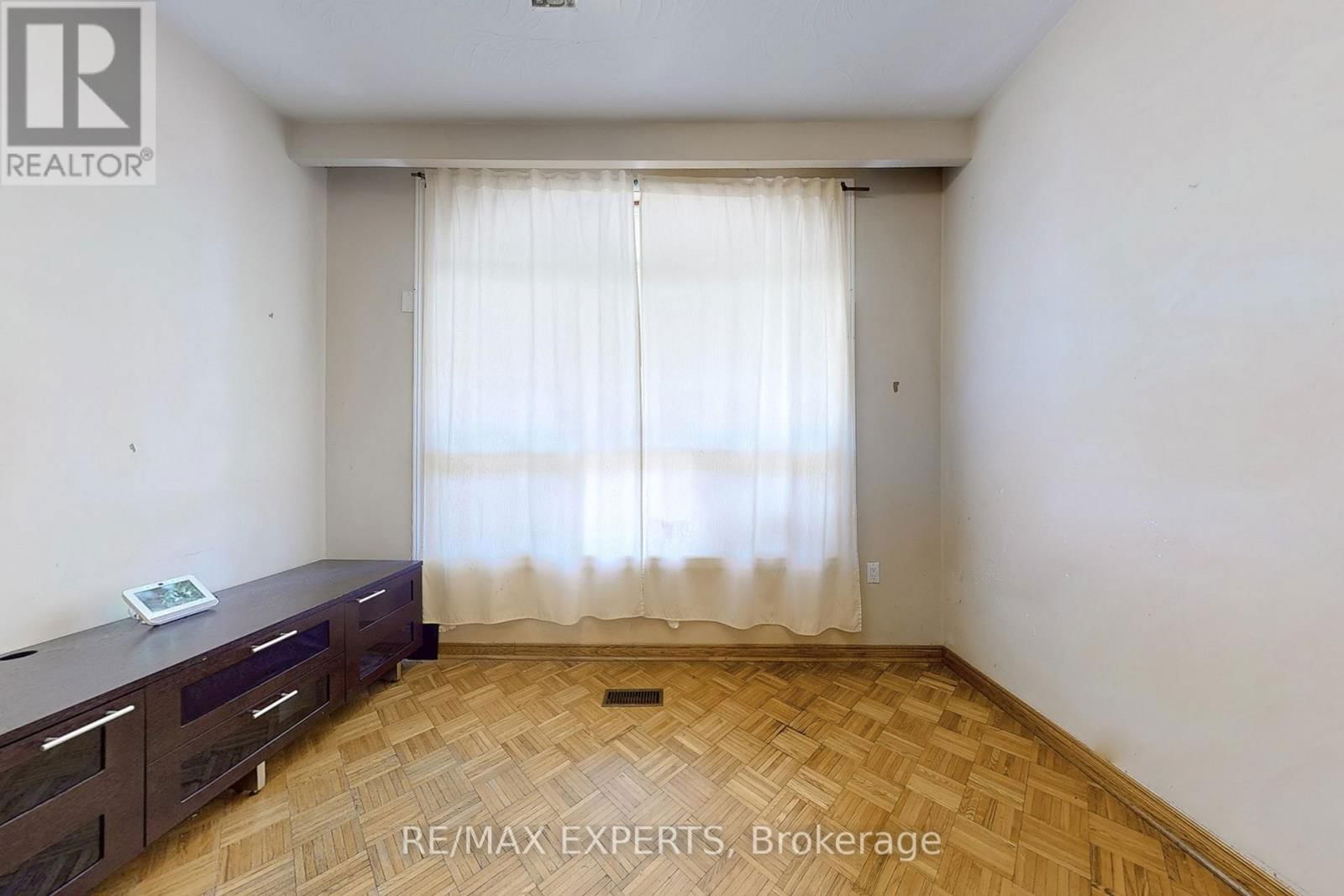 134 BRUNSWICK AVENUE Image 6