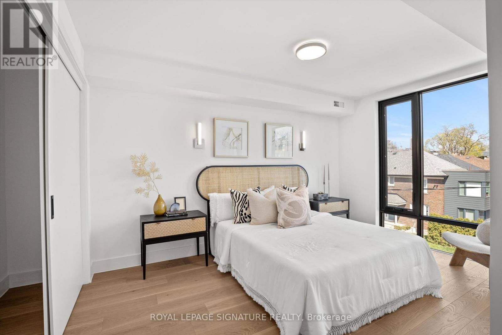 1 HEYDON PARK ROAD Image 11