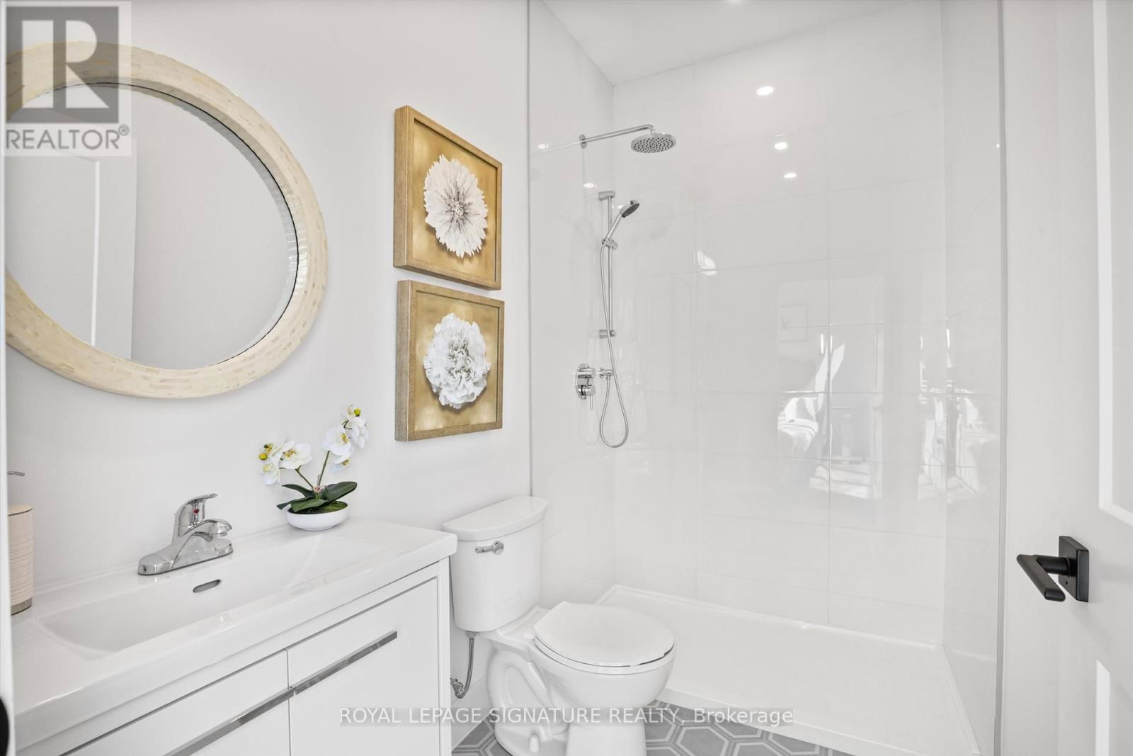 1 HEYDON PARK ROAD Image 22