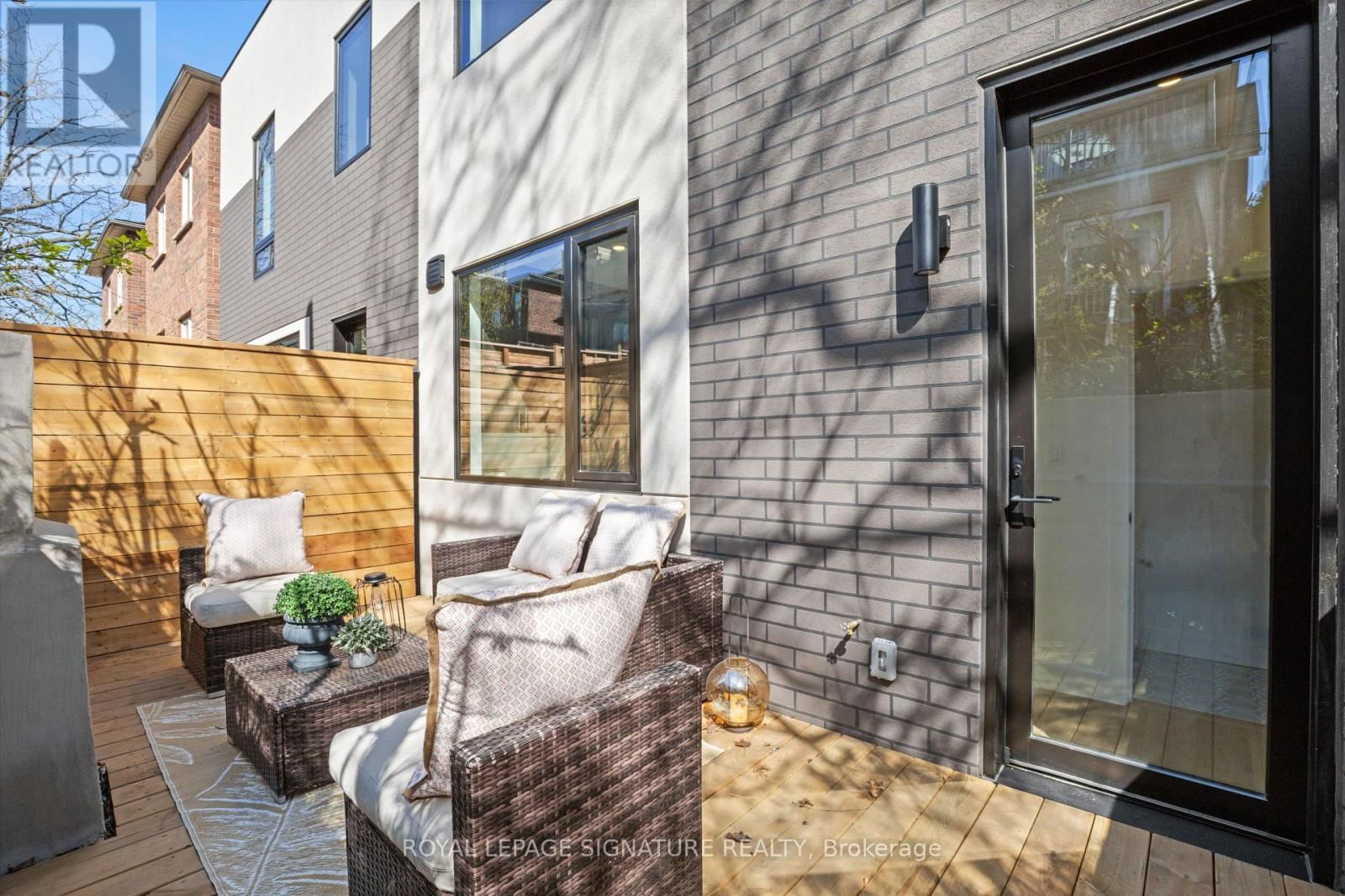 1 HEYDON PARK ROAD Image 31