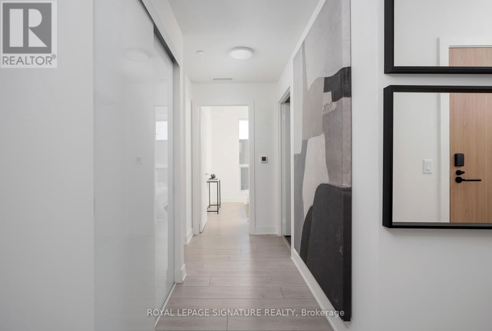 1308 - 15 MERCER STREET Image 3
