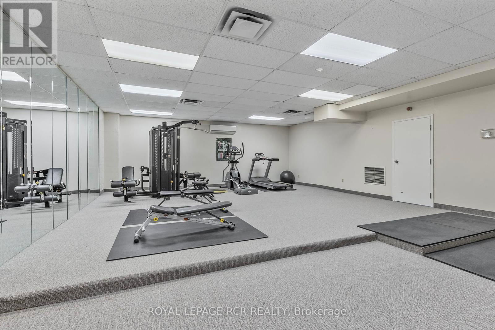 521 - 10 GATEWAY BOULEVARD Image 38