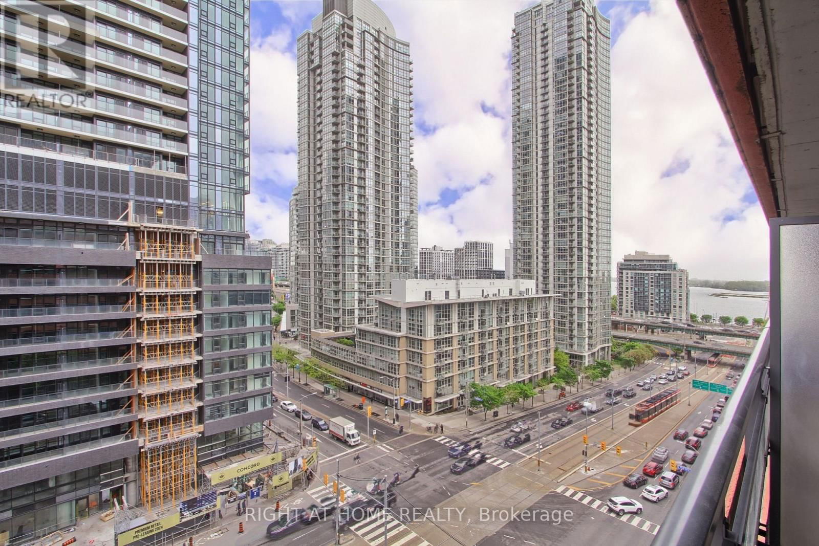 1115 - 4K SPADINA AVENUE Image 12