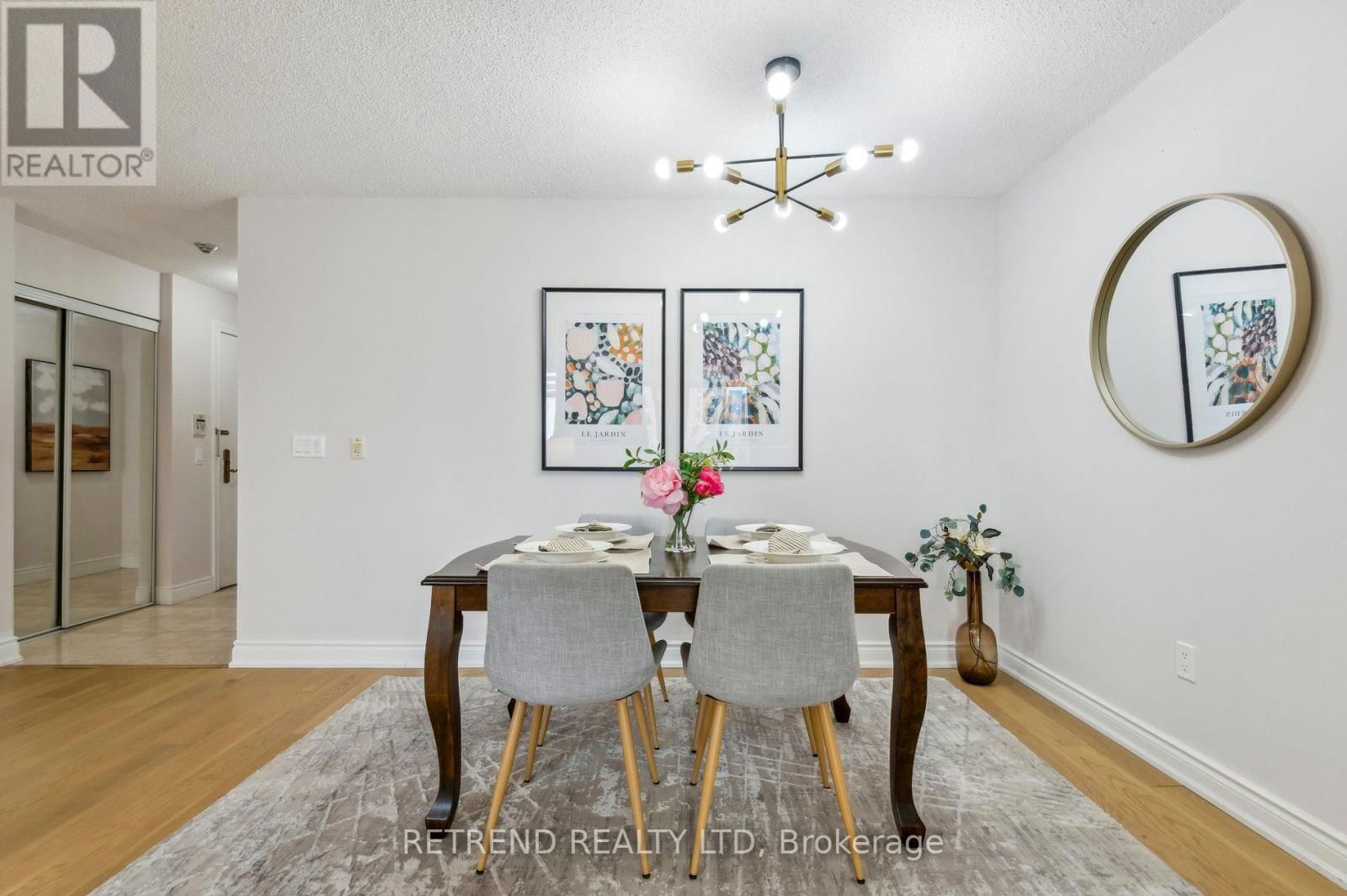 602 - 880 GRANDVIEW WAY Image 14