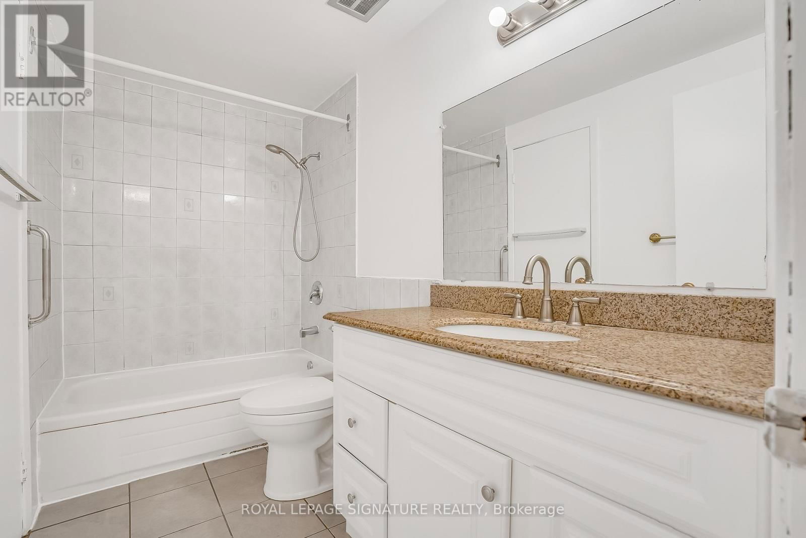 4 SEA ROBIN WAY Image 22