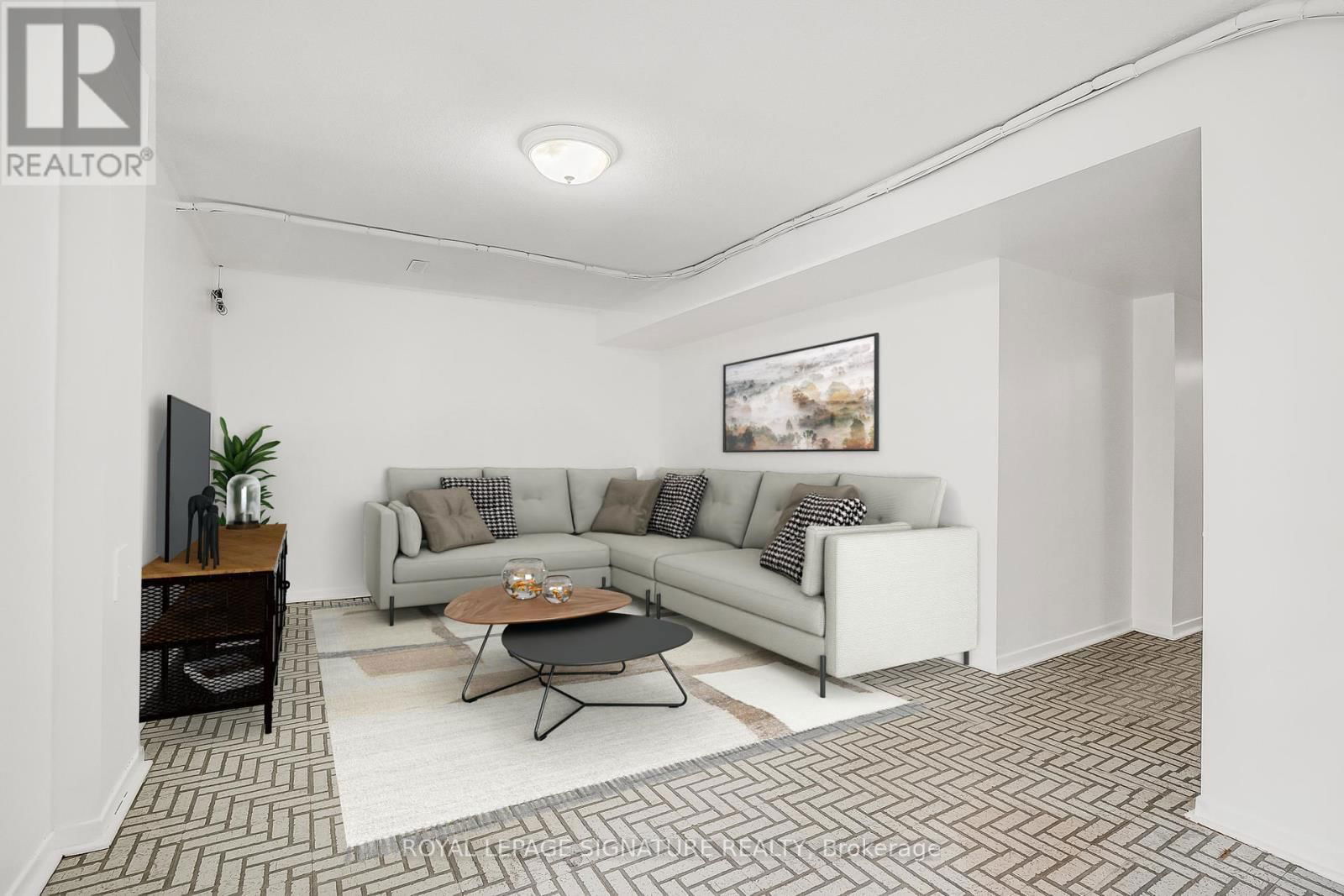 4 SEA ROBIN WAY Image 30