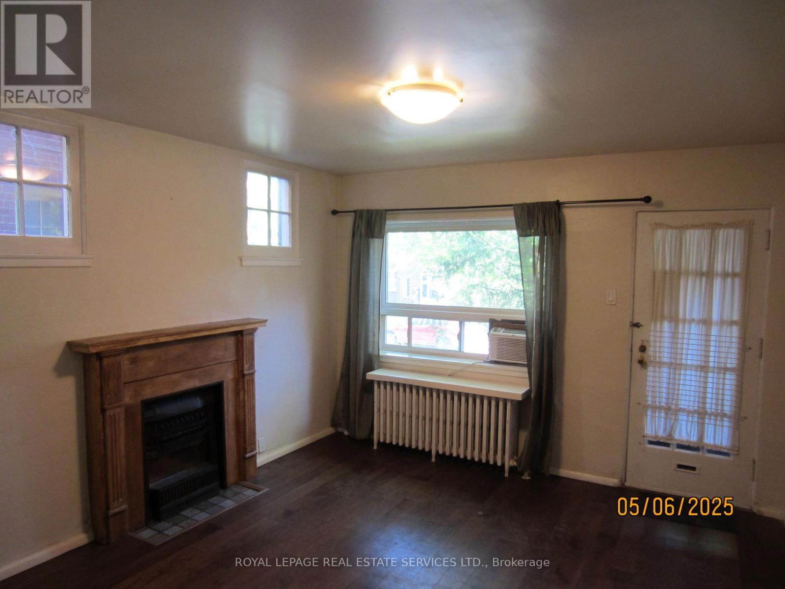 Main Floor - 208 MILLWOOD ROAD Image 2