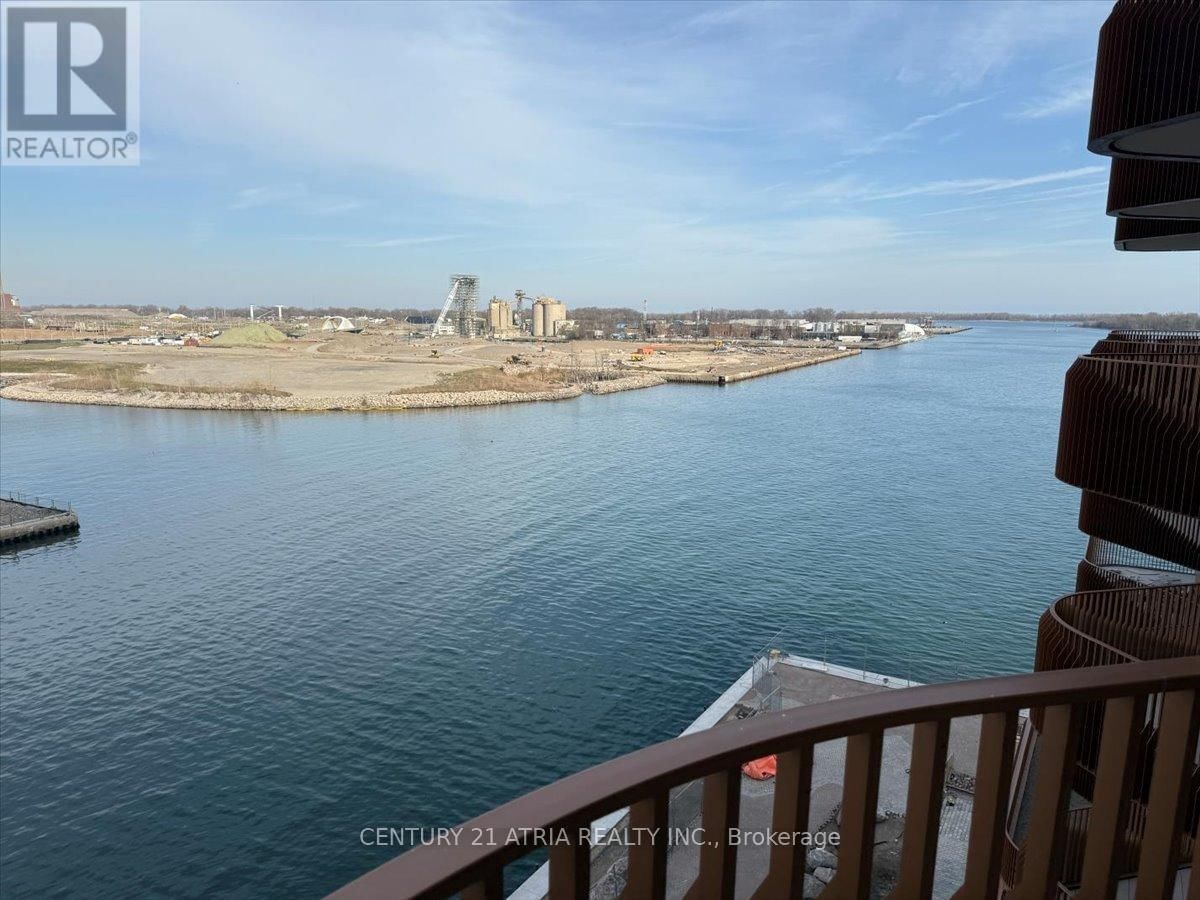 610 - 155 MERCHANTS' WHARF Image 24
