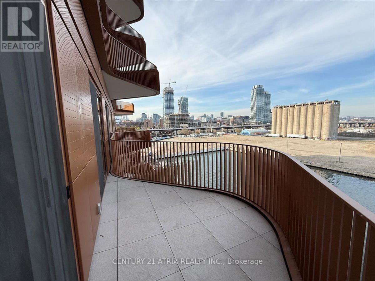 610 - 155 MERCHANTS' WHARF Image 26