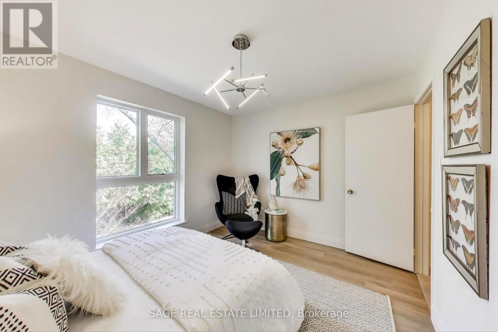 26 CRIMSON MILLWAY Image 21
