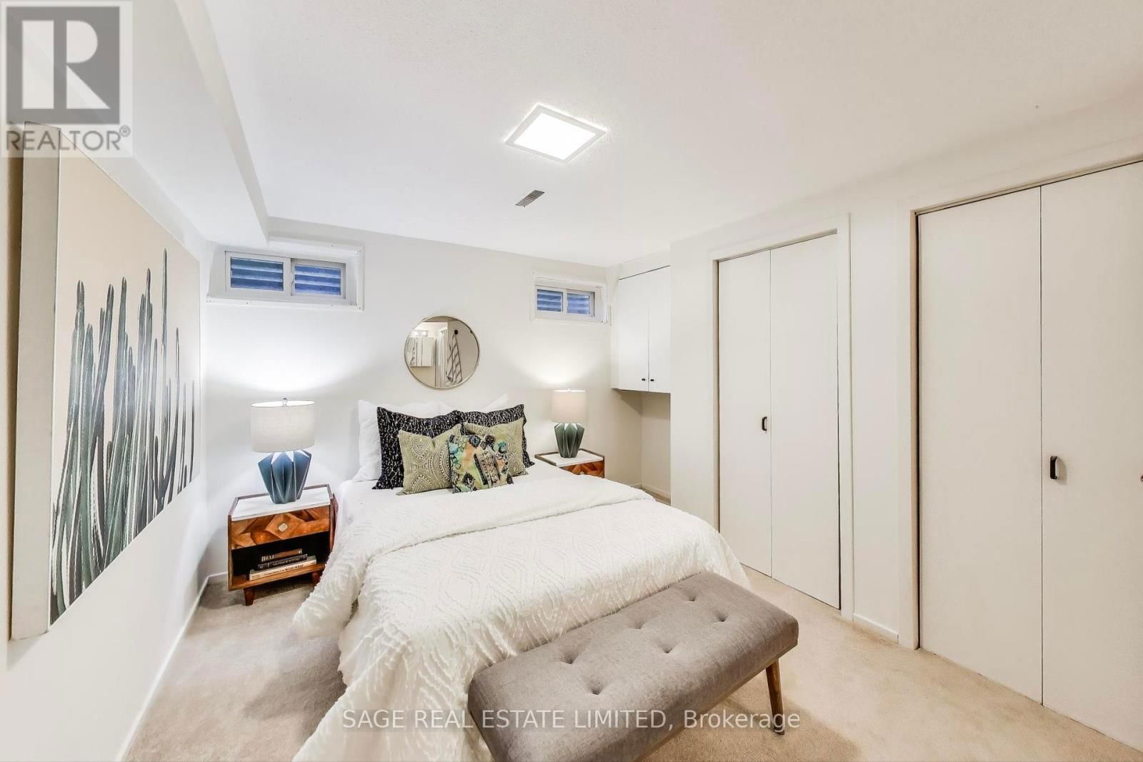 26 CRIMSON MILLWAY Image 27