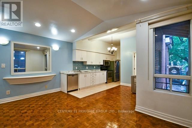 2 - 1007 BATHURST STREET Image 6