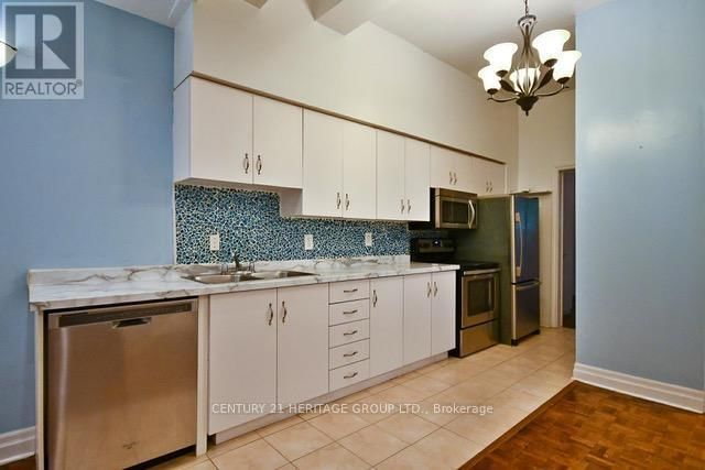 2 - 1007 BATHURST STREET Image 7