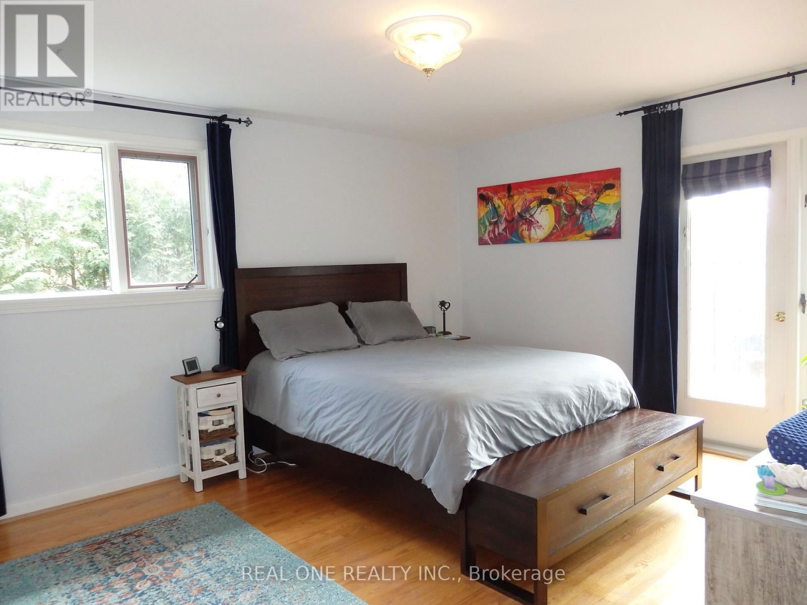 19 VERSEND DRIVE Image 10
