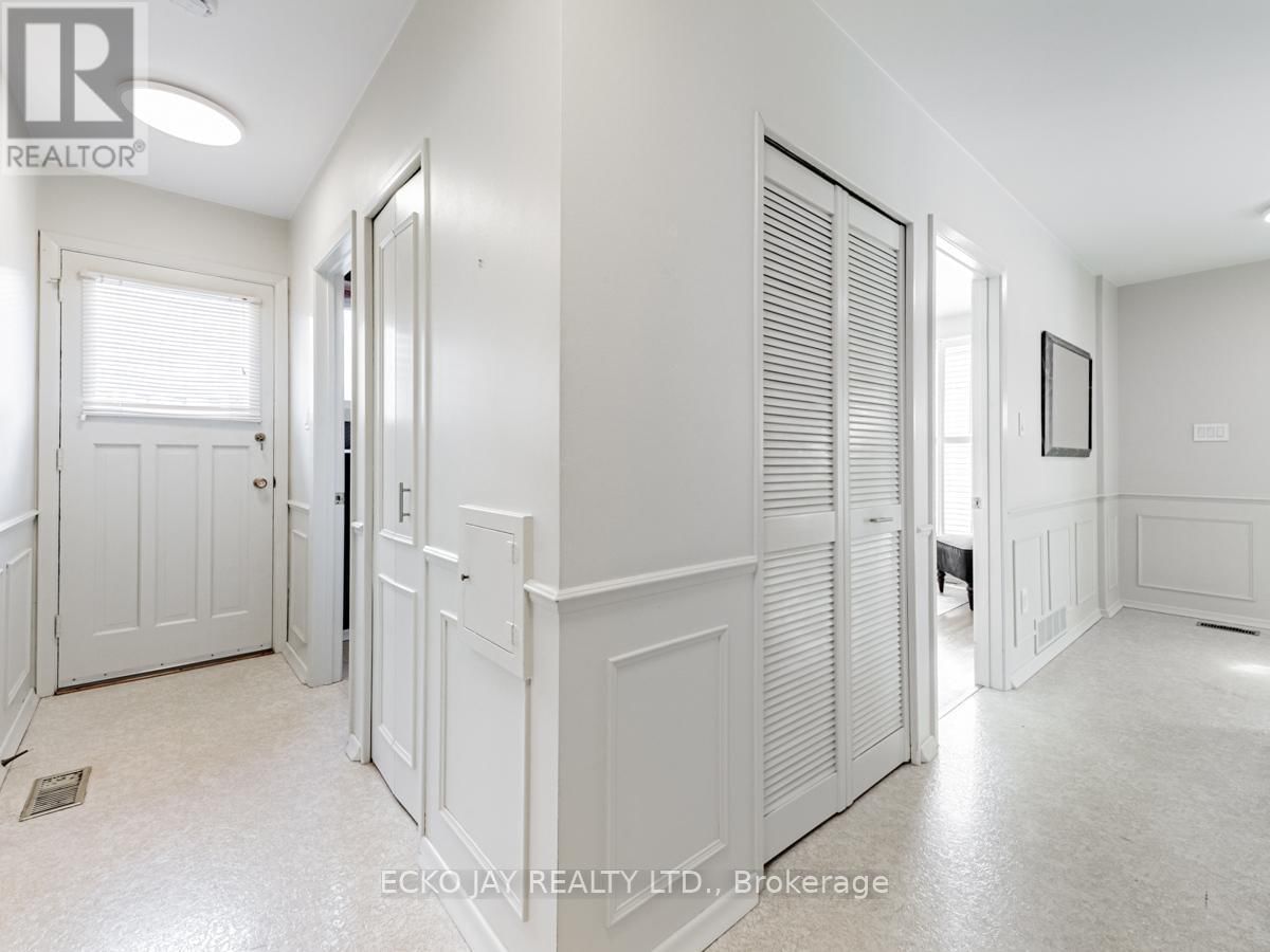 14 PARFIELD DRIVE Image 18
