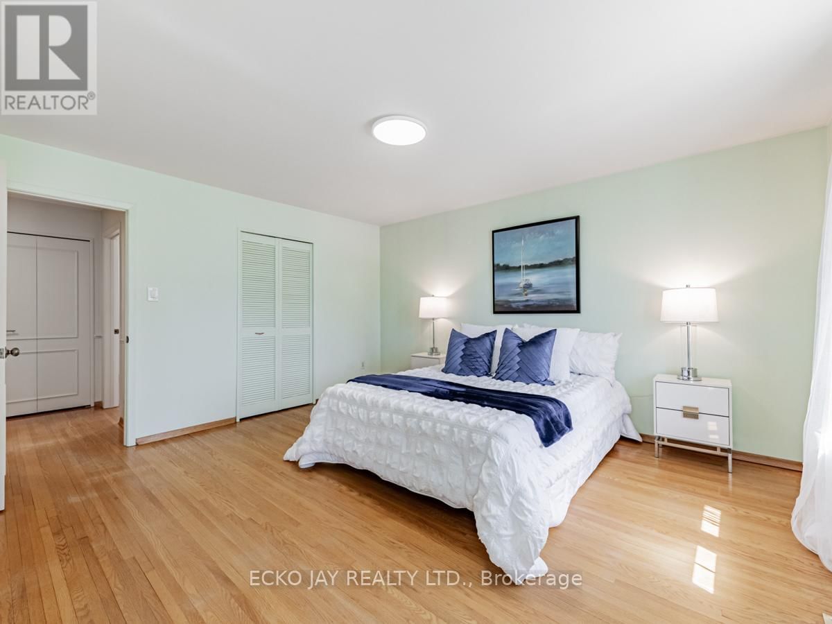 14 PARFIELD DRIVE Image 21