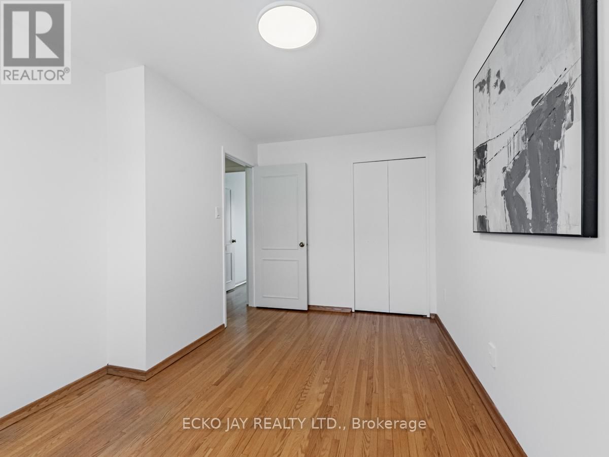 14 PARFIELD DRIVE Image 27