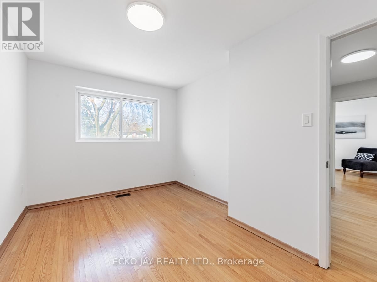 14 PARFIELD DRIVE Image 28