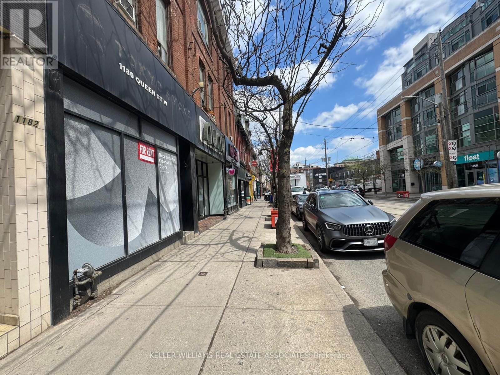 1180 QUEEN STREET WEST Image 13