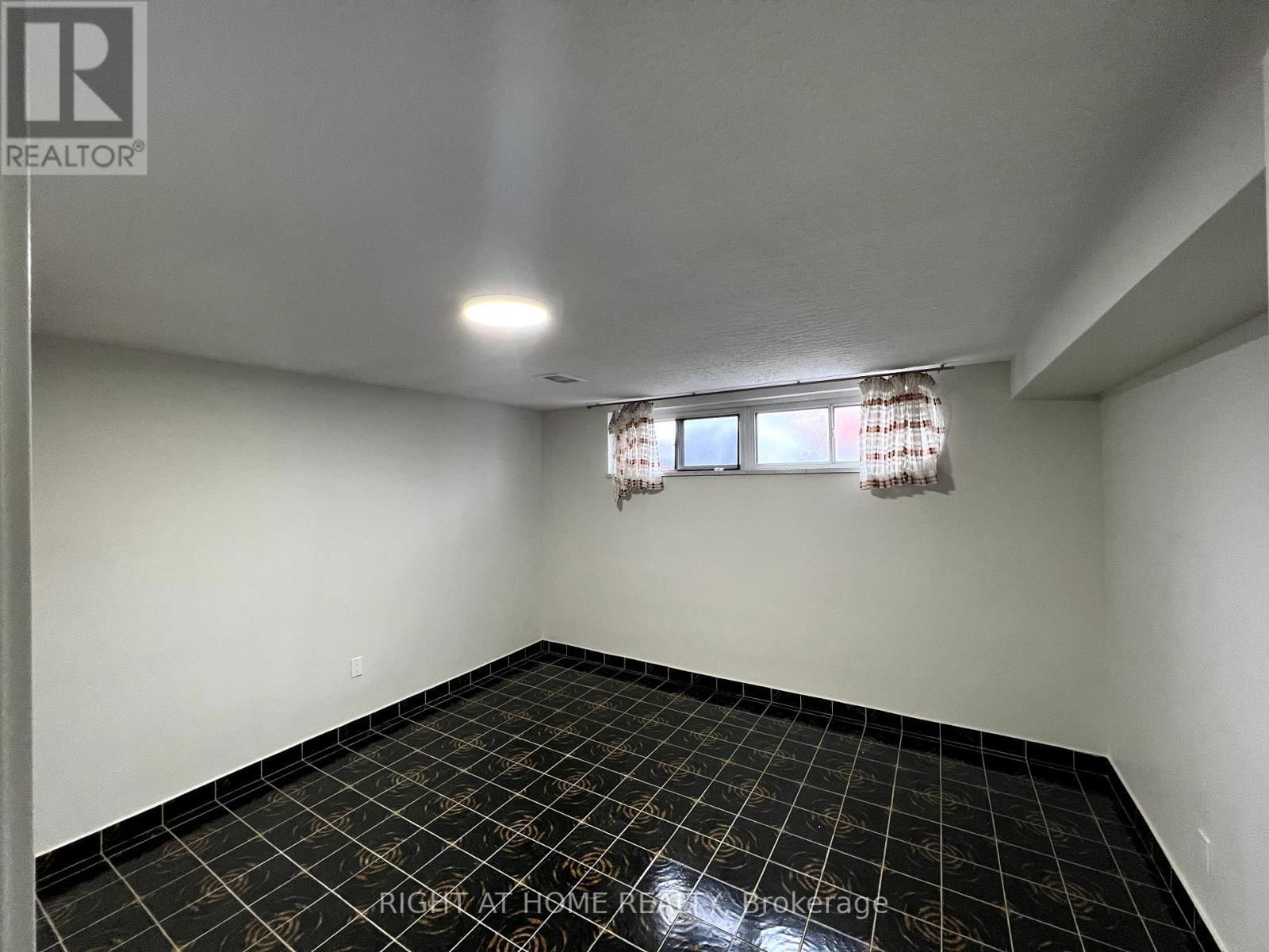 9 DEWLANE DRIVE Image 5